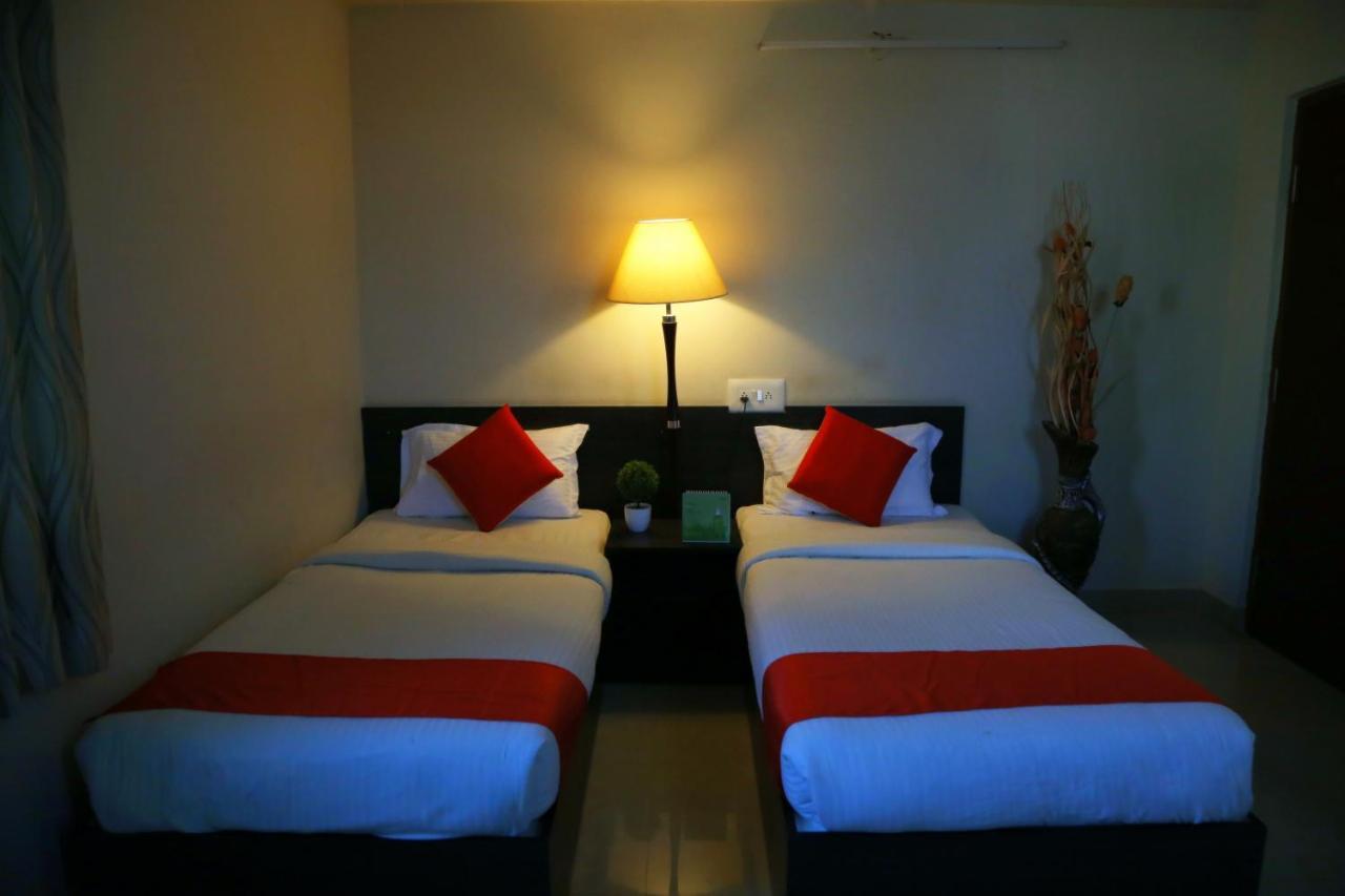 Orange Corner Bangalore Airport Hotel Exterior photo