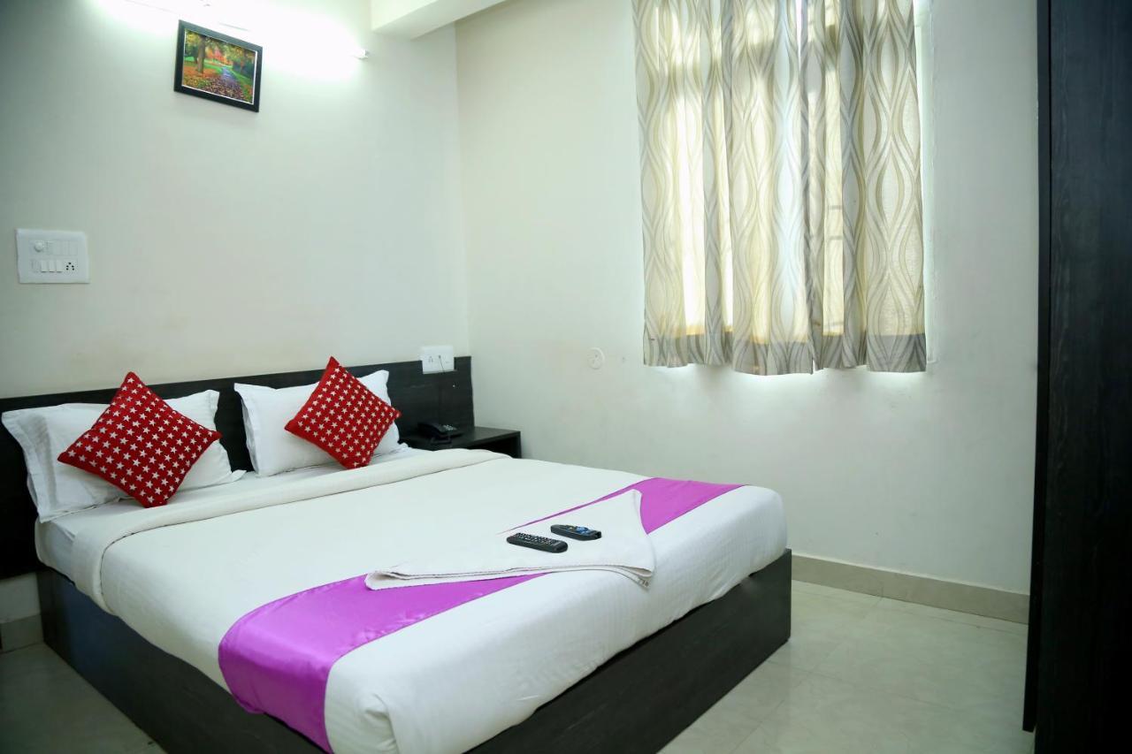 Orange Corner Bangalore Airport Hotel Exterior photo
